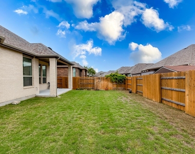 833 Whitetail Dr - Photo Thumbnail 37