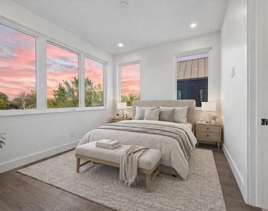 4101 Menchaca Rd - Photo Thumbnail 8