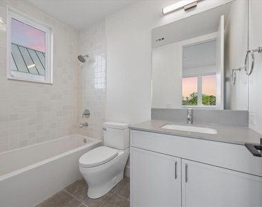 4101 Menchaca Rd - Photo Thumbnail 11