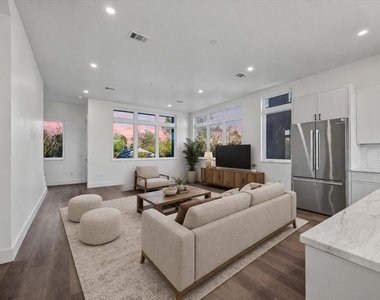 4101 Menchaca Rd - Photo Thumbnail 3
