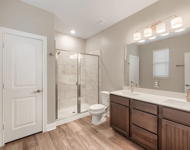 199 Kennicott Dr - Photo Thumbnail 12
