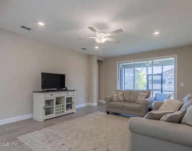 134 Sadler Court - Photo Thumbnail 14
