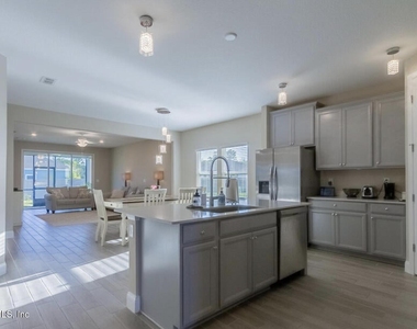 134 Sadler Court - Photo Thumbnail 7