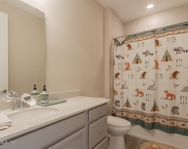 134 Sadler Court - Photo Thumbnail 21