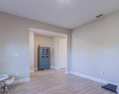 134 Sadler Court - Photo Thumbnail 5