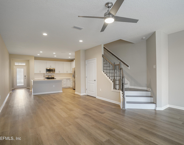 142 Castro Court - Photo Thumbnail 6