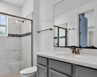 187 Beale Avenue - Photo Thumbnail 20