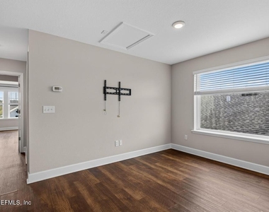 187 Beale Avenue - Photo Thumbnail 24