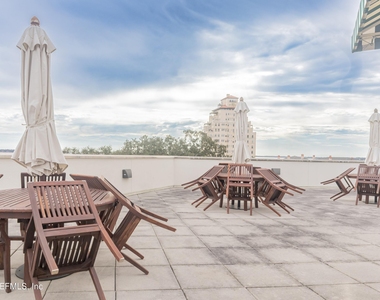 1661 Riverside Avenue - Photo Thumbnail 10