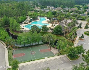 213 Larkin Place - Photo Thumbnail 14