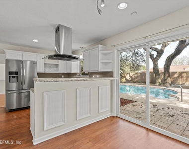 2619 Grafton Drive - Photo Thumbnail 5