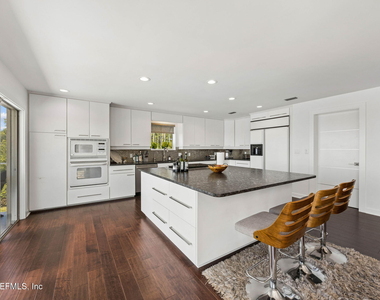 14030 Mandarin Oaks Lane - Photo Thumbnail 20