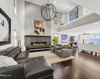 14030 Mandarin Oaks Lane - Photo Thumbnail 3