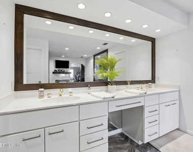 14030 Mandarin Oaks Lane - Photo Thumbnail 34