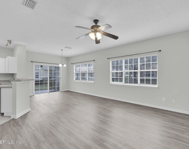 1745 Forest Lake Circle - Photo Thumbnail 6