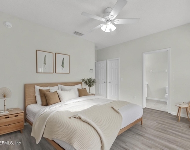 1745 Forest Lake Circle - Photo Thumbnail 12