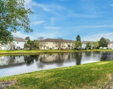 726 Middle Branch Way Way - Photo Thumbnail 19