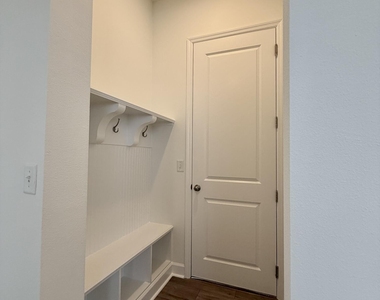 187 Southern Oak Drive - Photo Thumbnail 31