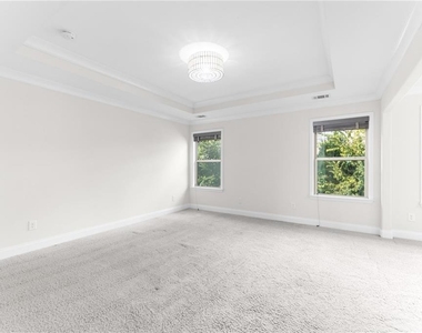 1394 Doublegate Drive Ne - Photo Thumbnail 27