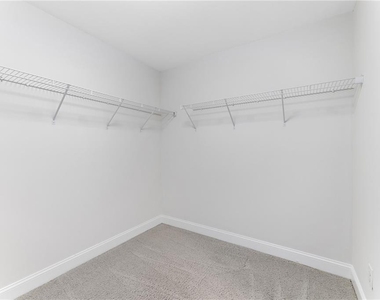 1394 Doublegate Drive Ne - Photo Thumbnail 37