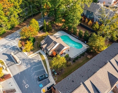 1394 Doublegate Drive Ne - Photo Thumbnail 50