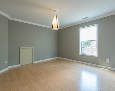 2696 Silver Hill Terrace Se - Photo Thumbnail 14