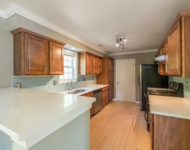 2696 Silver Hill Terrace Se - Photo Thumbnail 4