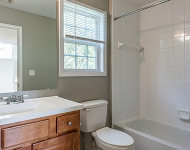 2696 Silver Hill Terrace Se - Photo Thumbnail 16