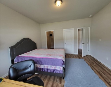 5414 Town Square Way - Photo Thumbnail 24
