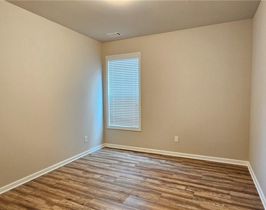 5414 Town Square Way - Photo Thumbnail 25
