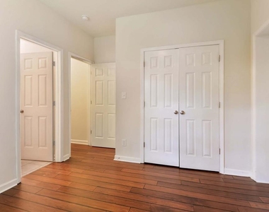 1099 Smith Street - Photo Thumbnail 12