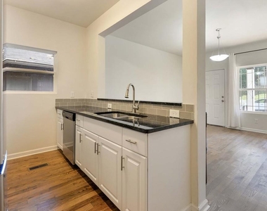 1099 Smith Street - Photo Thumbnail 6
