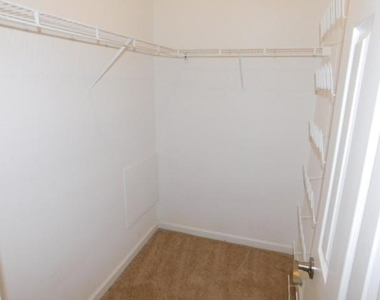 11215 Abbotts Station Drive - Photo Thumbnail 18