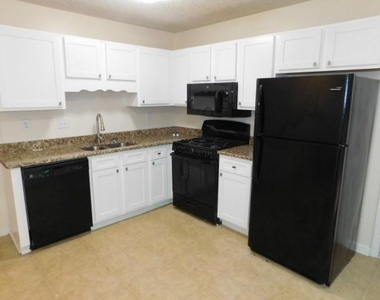 11215 Abbotts Station Drive - Photo Thumbnail 12