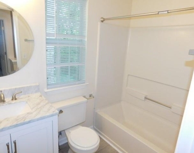 11215 Abbotts Station Drive - Photo Thumbnail 24