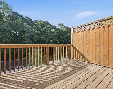 865 Commonwealth Avenue Se - Photo Thumbnail 29