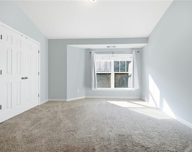 865 Commonwealth Avenue Se - Photo Thumbnail 16