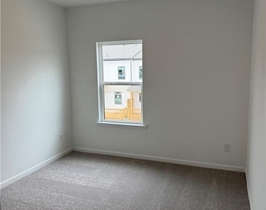 407 Nix Lane - Photo Thumbnail 30