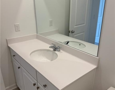 407 Nix Lane - Photo Thumbnail 33