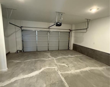 407 Nix Lane - Photo Thumbnail 35
