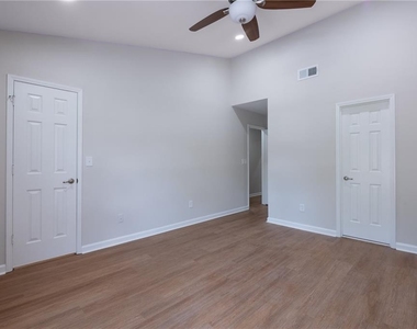 3994 Elm Street - Photo Thumbnail 13