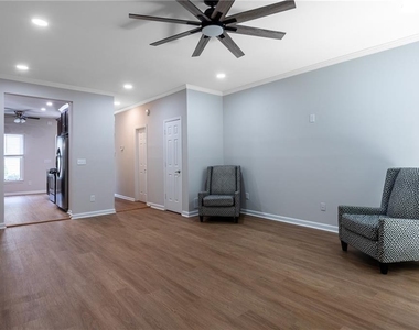 3994 Elm Street - Photo Thumbnail 7