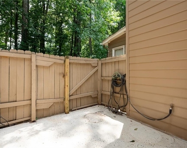 3994 Elm Street - Photo Thumbnail 21