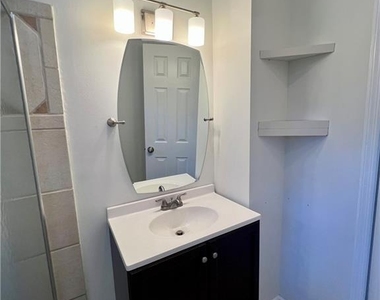 6695 Courtney Drive - Photo Thumbnail 15