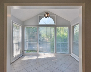 1904 Country Park Drive Se - Photo Thumbnail 6