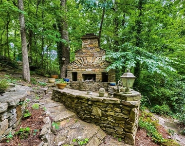 570 Idlewood Drive Nw - Photo Thumbnail 17