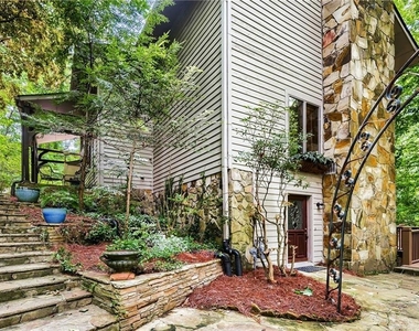 570 Idlewood Drive Nw - Photo Thumbnail 19