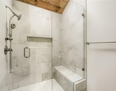 570 Idlewood Drive Nw - Photo Thumbnail 15