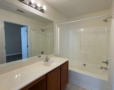 644 Kenridge Drive - Photo Thumbnail 25