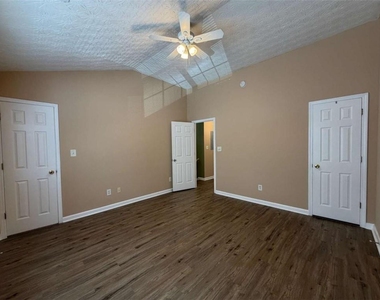 644 Kenridge Drive - Photo Thumbnail 15